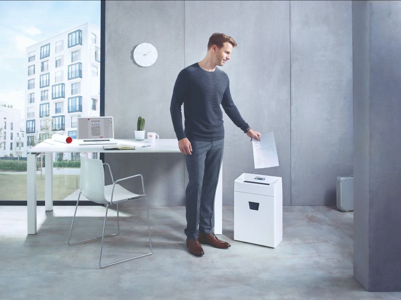 Destructeur de documents Pure pour les petits bureaux