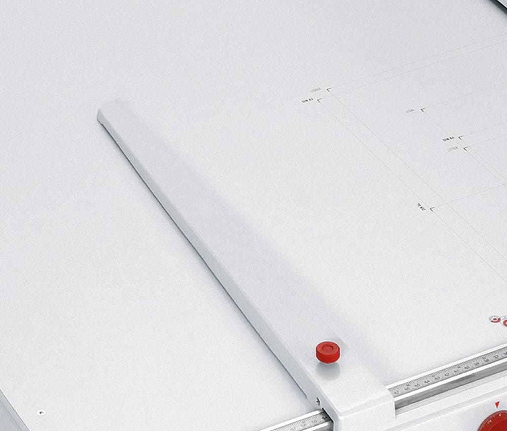 Butée arrière amovible de la  cisaille matériaux spécifiques A1 IDEAL 1110 avec lame carton