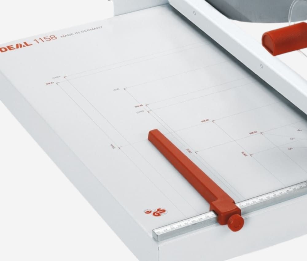 Butée arrière amovible de la  cisaille papier A3 IDEAL 1158