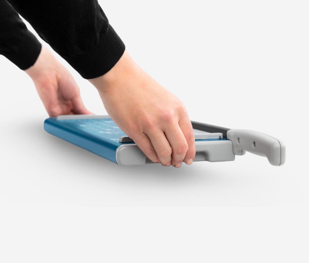 Poignées encastrées de la cisaille papier A4 502 DAHLE