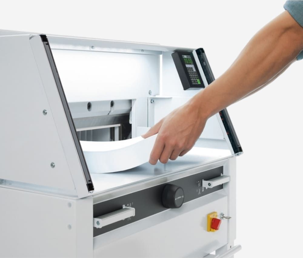 Barrage immat&eacute;riel du massicot électrique programmable A3+ 4860 IDEAL