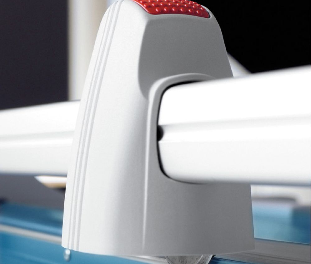 T&ecirc;te de coupe car&eacute;n&eacute;e de la coupeuse de plans grand format A1 DAHLE 446